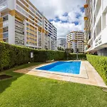 Riviera Flat T1 아파트 *