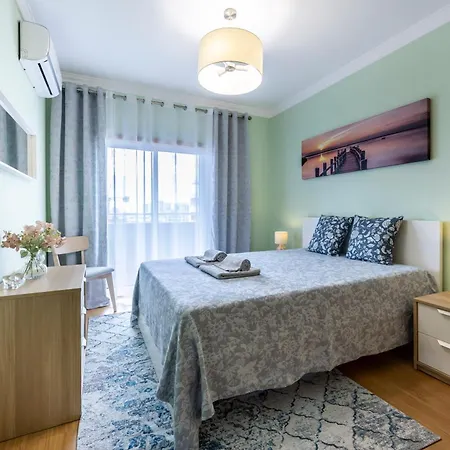 Appartement Riviera Flat T1 *