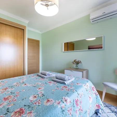 Lejlighed Riviera Flat T1